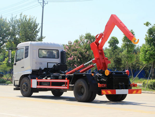 東風(fēng)天錦國六車廂可卸式垃圾車圖片4